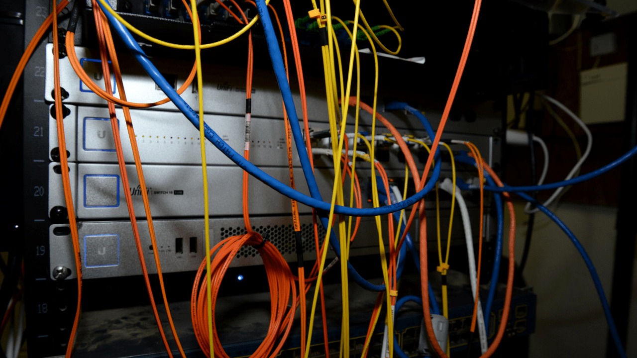 Dominios durmientes y DNS predictivo: cómo los ciberdelincuentes evaden los filtros tradicionales